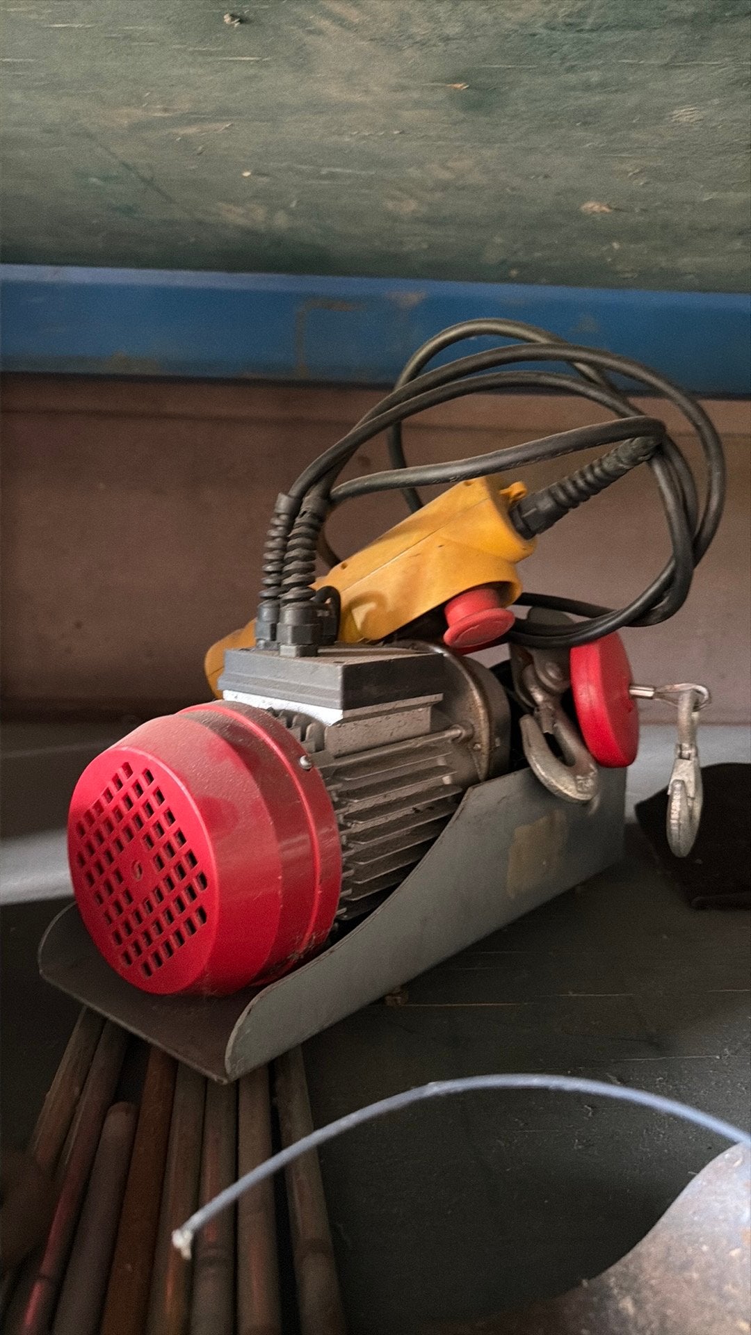 Takel motor, Ophalen of Verzenden, Zo goed als nieuw