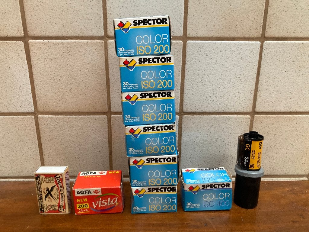 9 nieuwe fotorolletjes ISO 200 & 400 in originele doosjes, Ophalen of Verzenden, Nieuw, Compact, Overige Merken