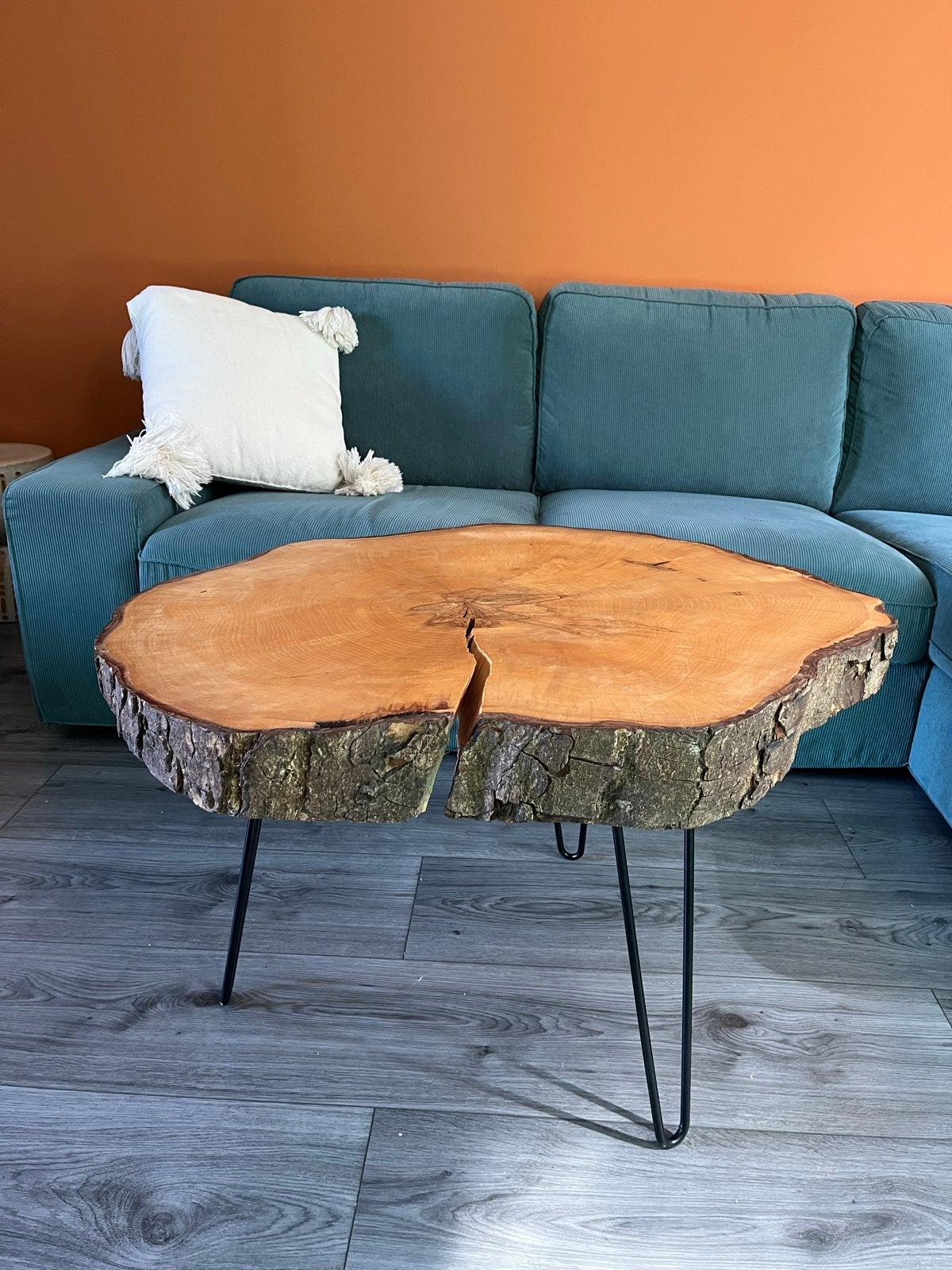 Massieve boomstam salontafel, Ophalen, 50 – 75, 50 tot 100 cm, Zo goed als nieuw