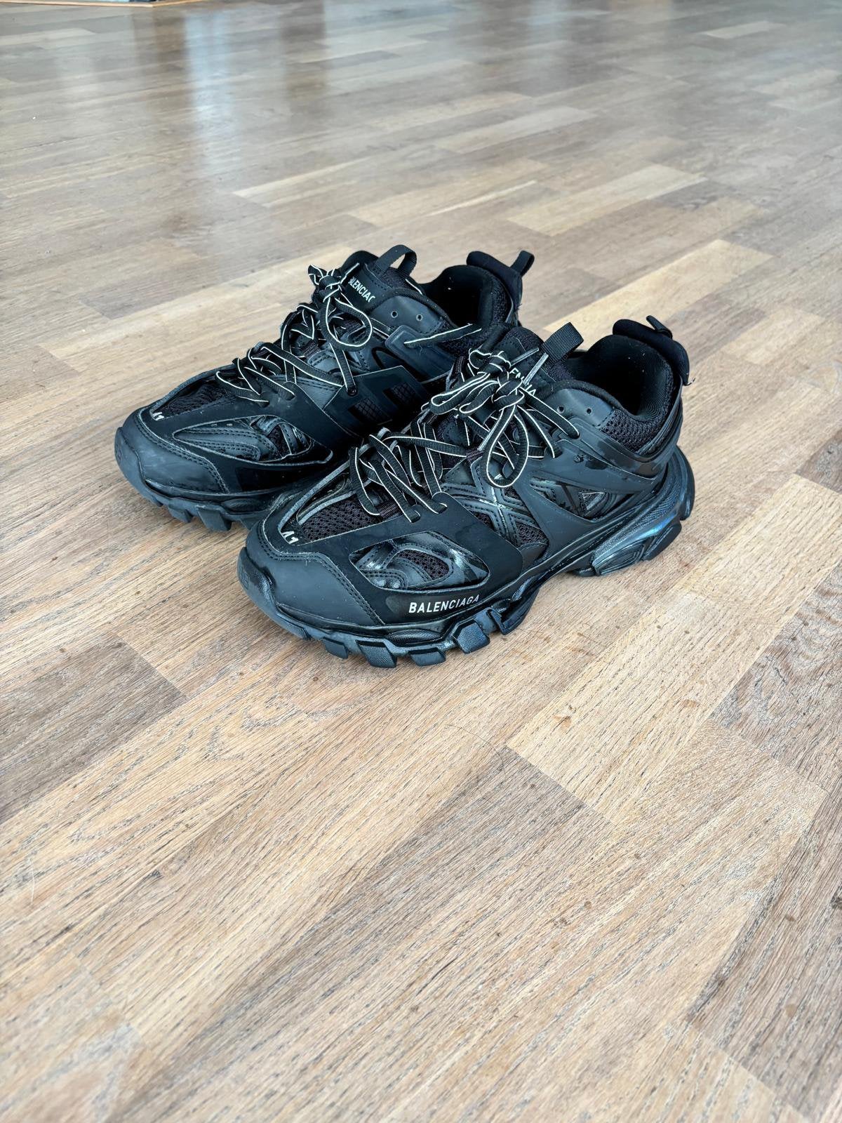 Balenciaga track 41, Ophalen of Verzenden, Zo goed als nieuw, Zwart