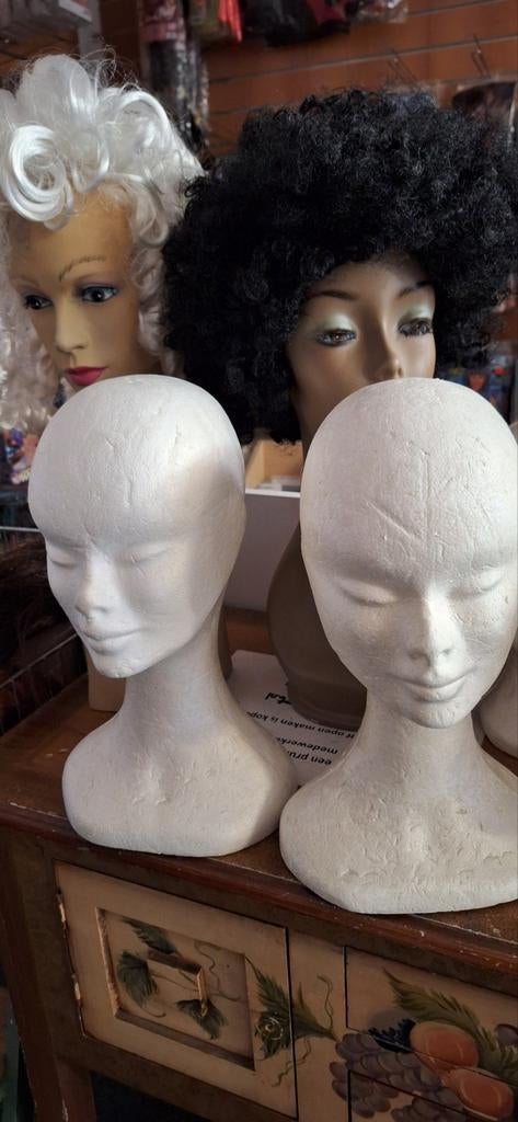 Piepschuim Mannequinhoofden voor Pruiken of Hoeden, Ophalen of Verzenden, Zo goed als nieuw