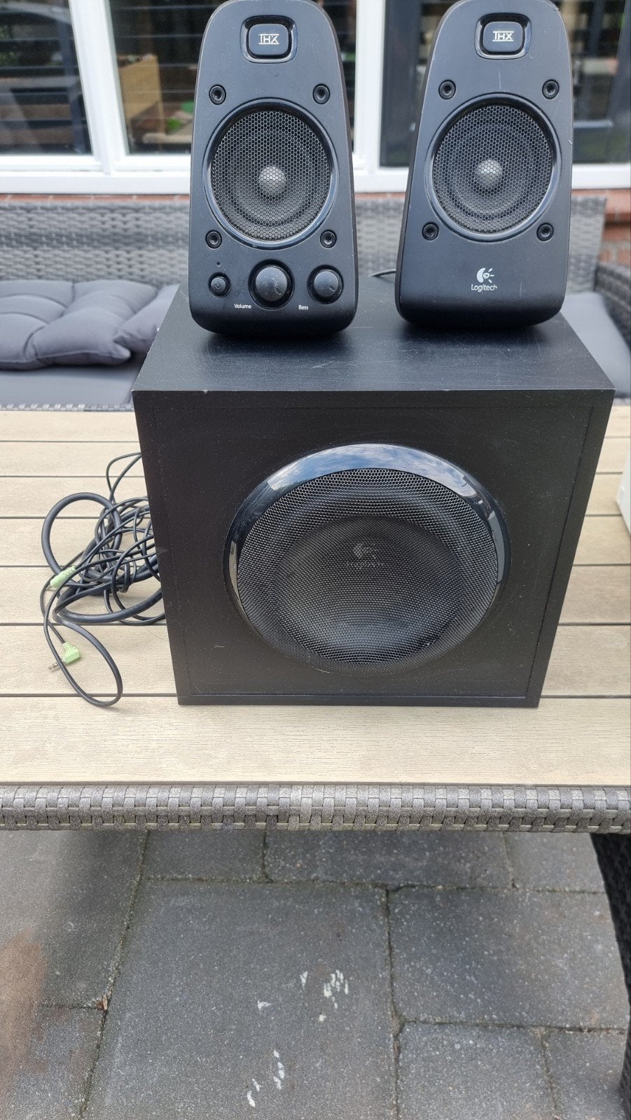 Logitech Z-2300 THX 2.1 Speakerset met Subwoofer, 150 watt of meer, Gebruikt, Logitech, Speakerset