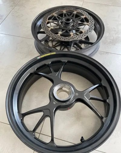 Ducati panigale v4 v4s marchesini velgen, Ophalen