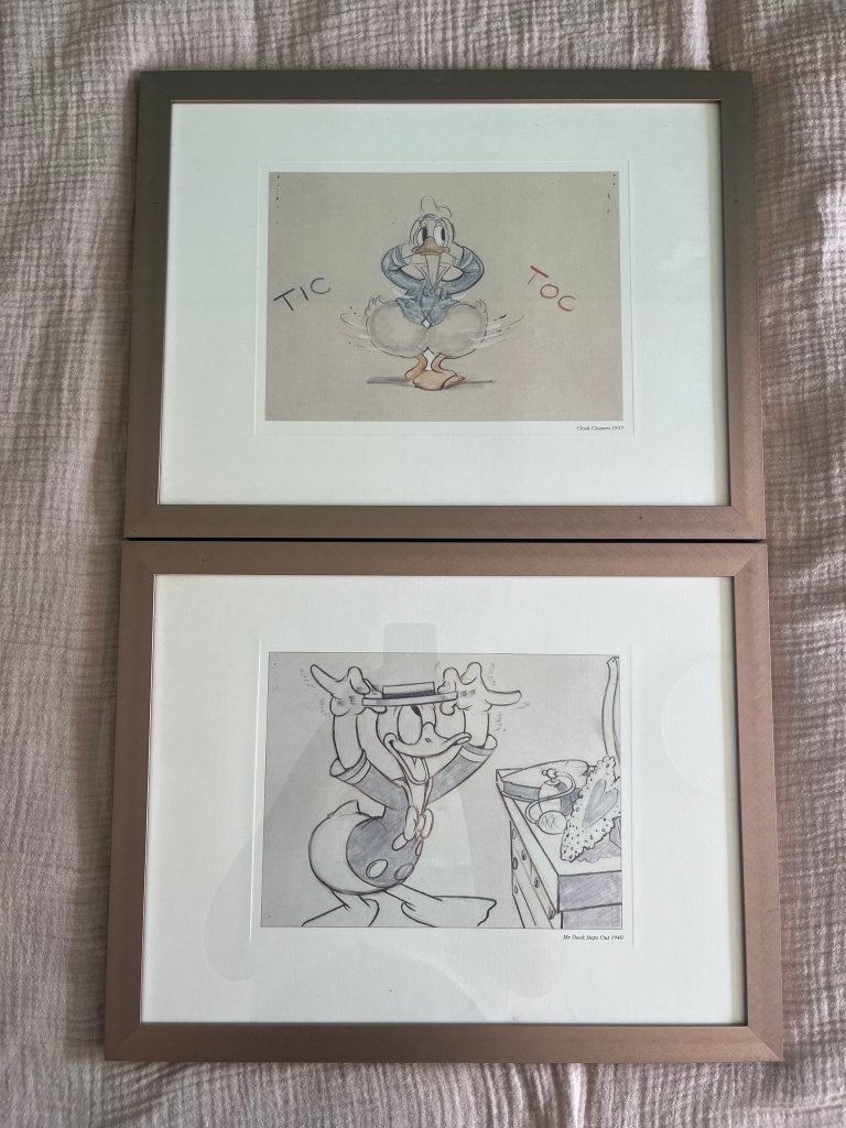 2 ingelijste schetsen van Donald Duck 1937/1940, Ophalen of Verzenden, Donald Duck, Nieuw, Plaatje of Poster