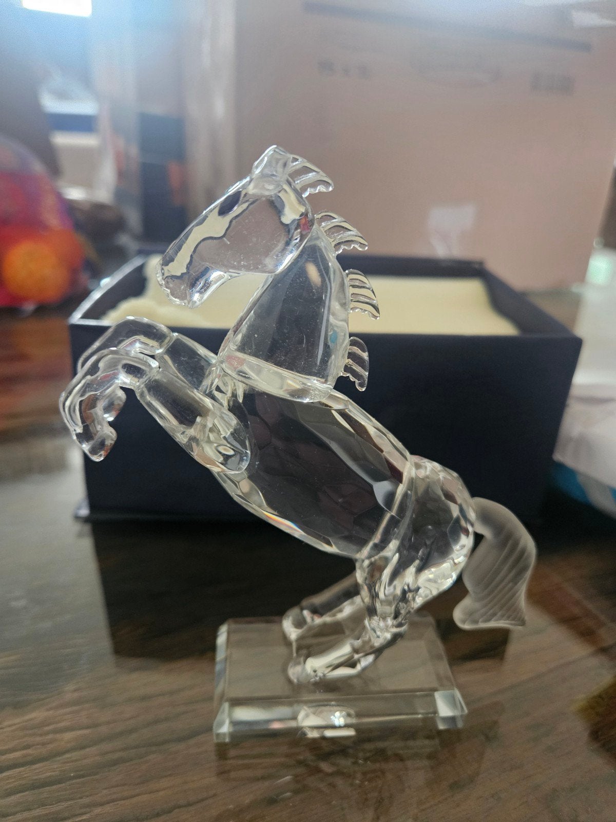 Kristallen paard met originele doos decoratief beeldje, Ophalen of Verzenden, Zo goed als nieuw, Dier
