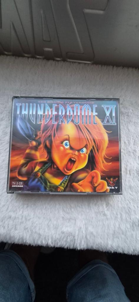 Thunderdome XI 11, Ophalen of Verzenden, Zo goed als nieuw