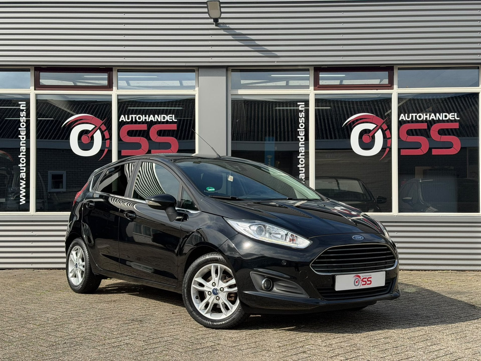 Ford Fiesta 1.0 EcoBoost Titanium NIEUWE D-RIEM | AIRCO | LM, Voorwielaandrijving, Euro 6, Bedrijf, Handgeschakeld