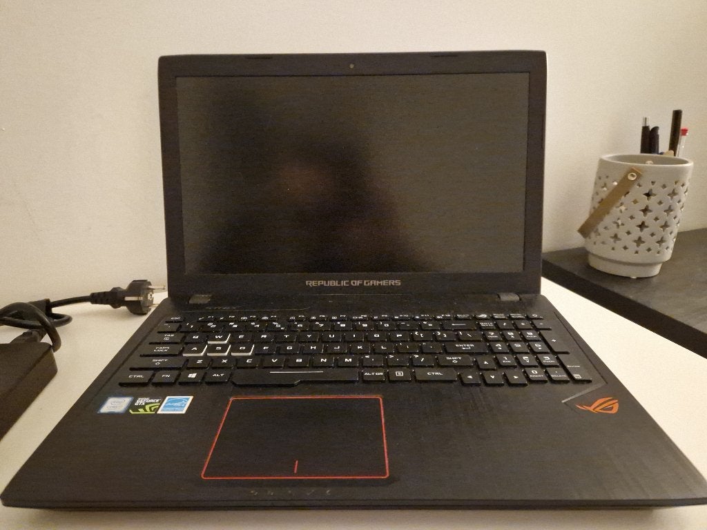 ASUS ROG Zephyrus M15 GU502LW_GU502LW, Computers en Software, Windows Laptops, Ophalen, Gebruikt, Met videokaart, 2 tot 3 Ghz