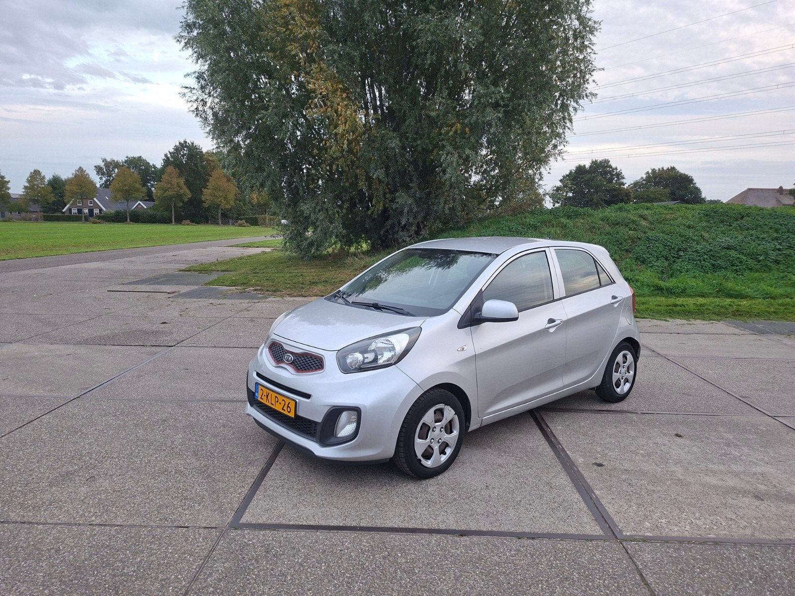 Kia Picanto 1.0 Cvvt 5-DRS 2013 Grijs, Voorwielaandrijving, Stof, 400 kg, Handgeschakeld