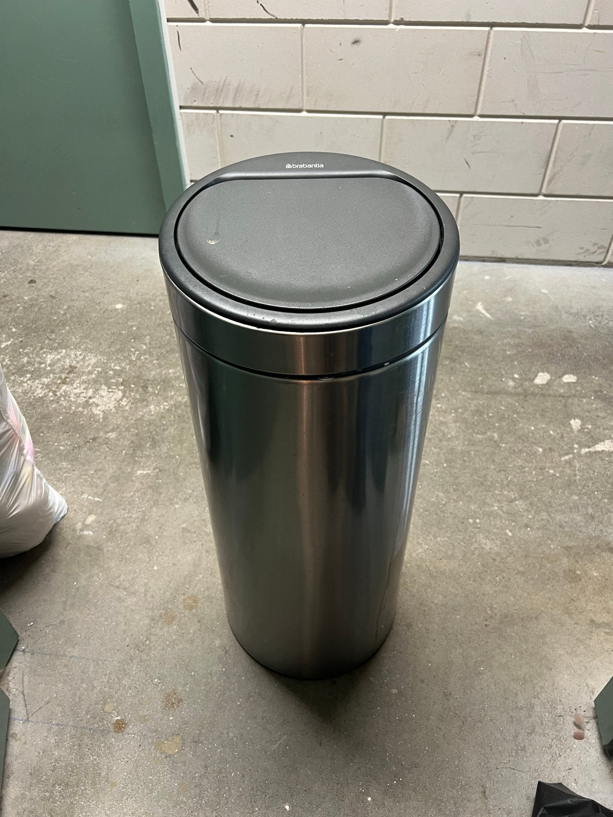 Brabantia prullenbak - Zo goed als nieuw, Ophalen, 20 tot 30 liter, Zo goed als nieuw, 75 – 100