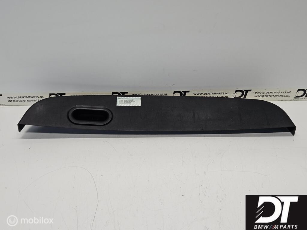 Kofferbakbekleding plastic greep BMW 5-serie E39 51498176181, Gebruikt, Ophalen of Verzenden, BMW, BMW
