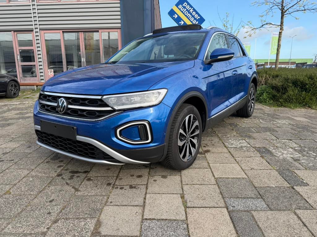 VW T-Roc 1.5 TSI AUTOMAAT, Automaat, Zwart, Blauw, Leder en Stof