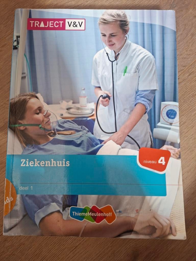 TRAJECT V&V Ziekenhuis deel 1 -  Niveau 4 MBO, Boeken, Ophalen of Verzenden, Gamma, Zo goed als nieuw, MBO