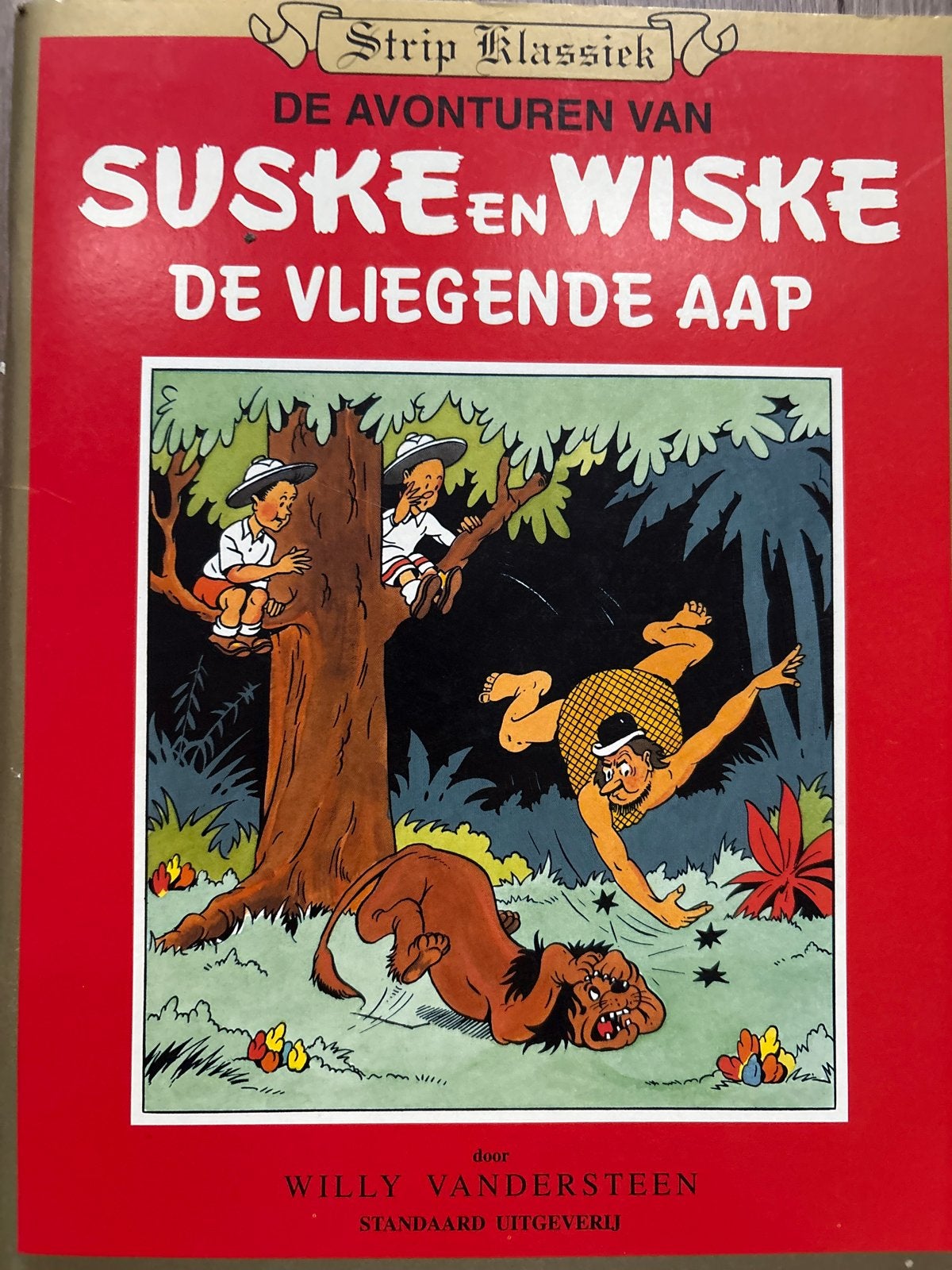 Suske en Wiske - De Vliegende Aap (Strip Klassiek), Boeken, Eén stripboek, Ophalen of Verzenden, Gelezen