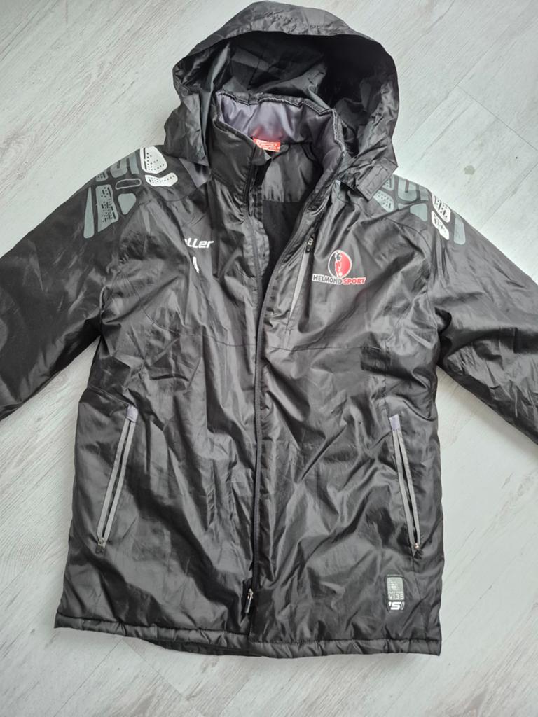 Helmondsport winterjas, te koop, Ophalen of Verzenden, Zo goed als nieuw