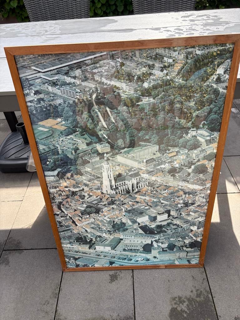 Grote ingelijste luchtfoto van Breda, Ophalen, Zo goed als nieuw, Rechthoekig, Minder dan 100 cm