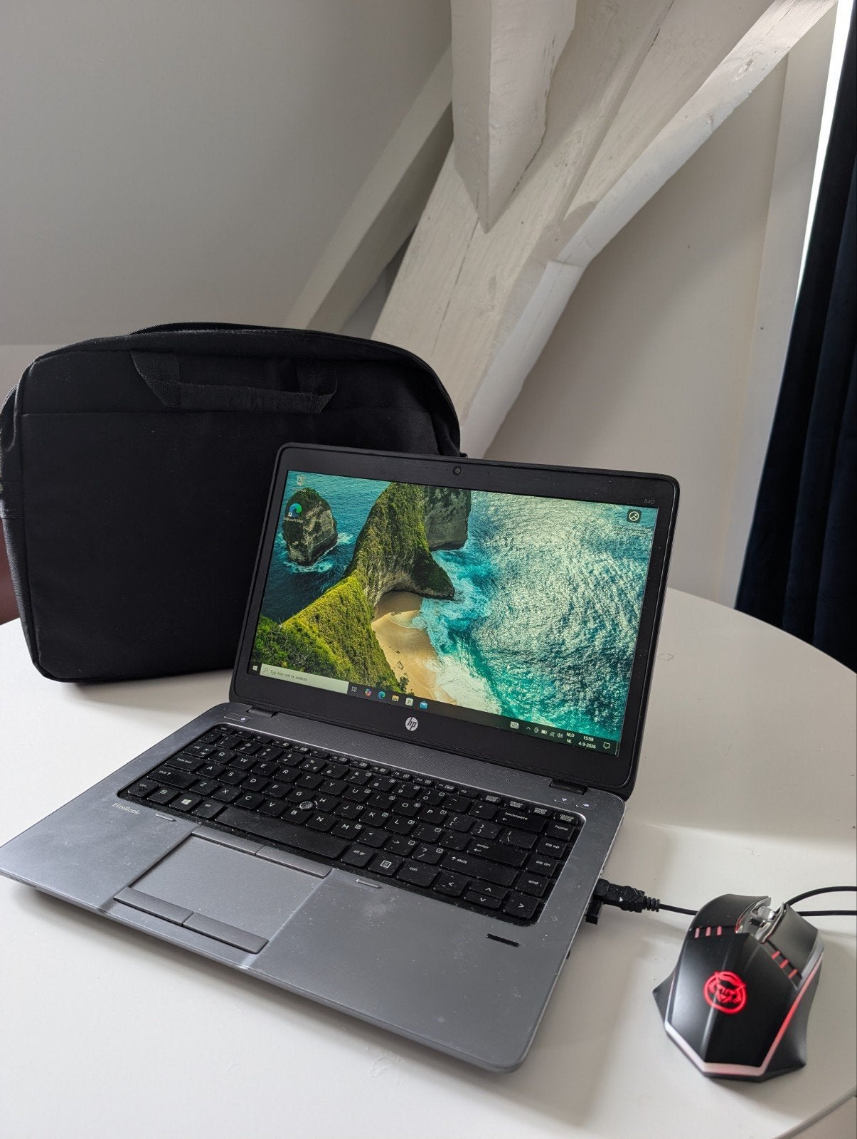 HP Elitebook 840, Computers en Software, Ophalen, Gebruikt, 2 tot 3 Ghz, Qwerty
