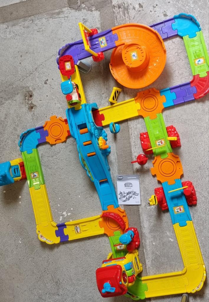 Toet toet treinstation, Kinderen en Baby's, Speelgoed | Vtech, Ophalen, Zo goed als nieuw, 2 tot 4 jaar