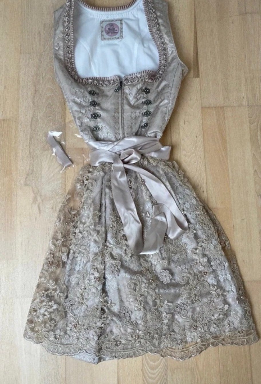 Dirndl MarJo maat 44, Kleding | Dames, Maat 46/48 (XL) of groter, Ophalen of Verzenden, Kleding, Overige thema's