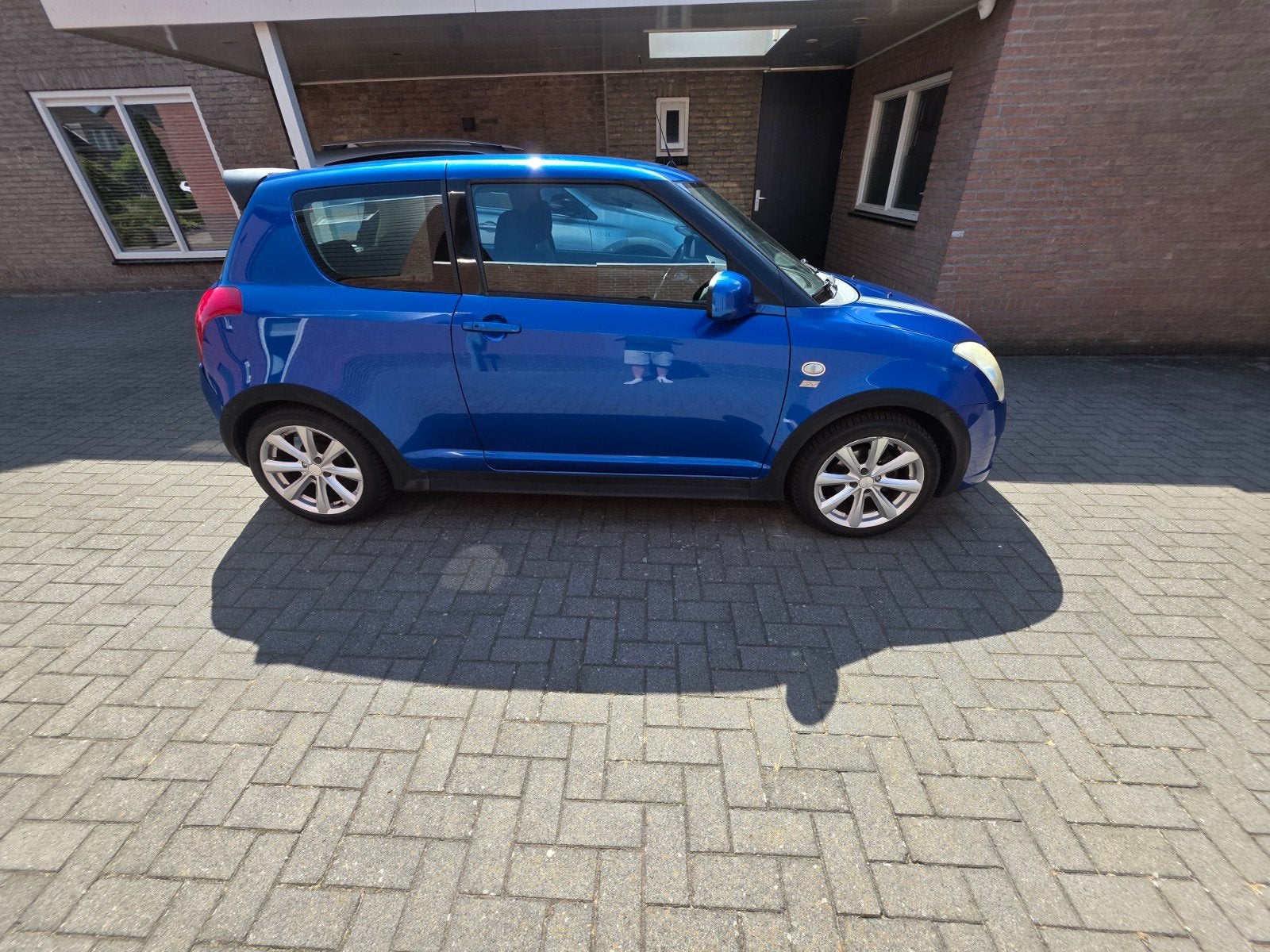 Suzuki Swift 1.3 3D 2007 Blauw, Auto's, 31 €/maand, Swift, Origineel Nederlands, Handgeschakeld