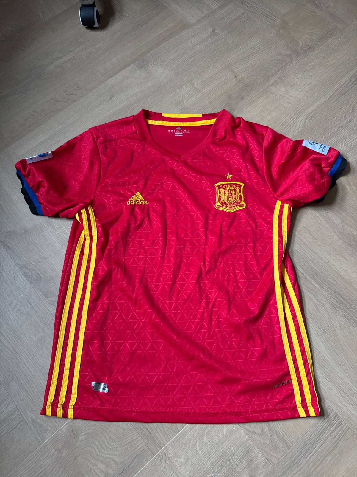 Adidas Spanje Thuisshirt Euro 2016 Maat XL, Maat XL, Ophalen of Verzenden, Zo goed als nieuw, Shirt
