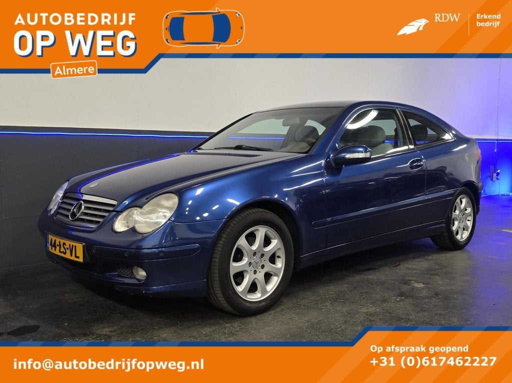 Mercedes-Benz C-Klasse Sportcoupé 180 K. Amice | Automaat |, Auto's, Automaat, Gebruikt, Parkeersensor, 1796 cc