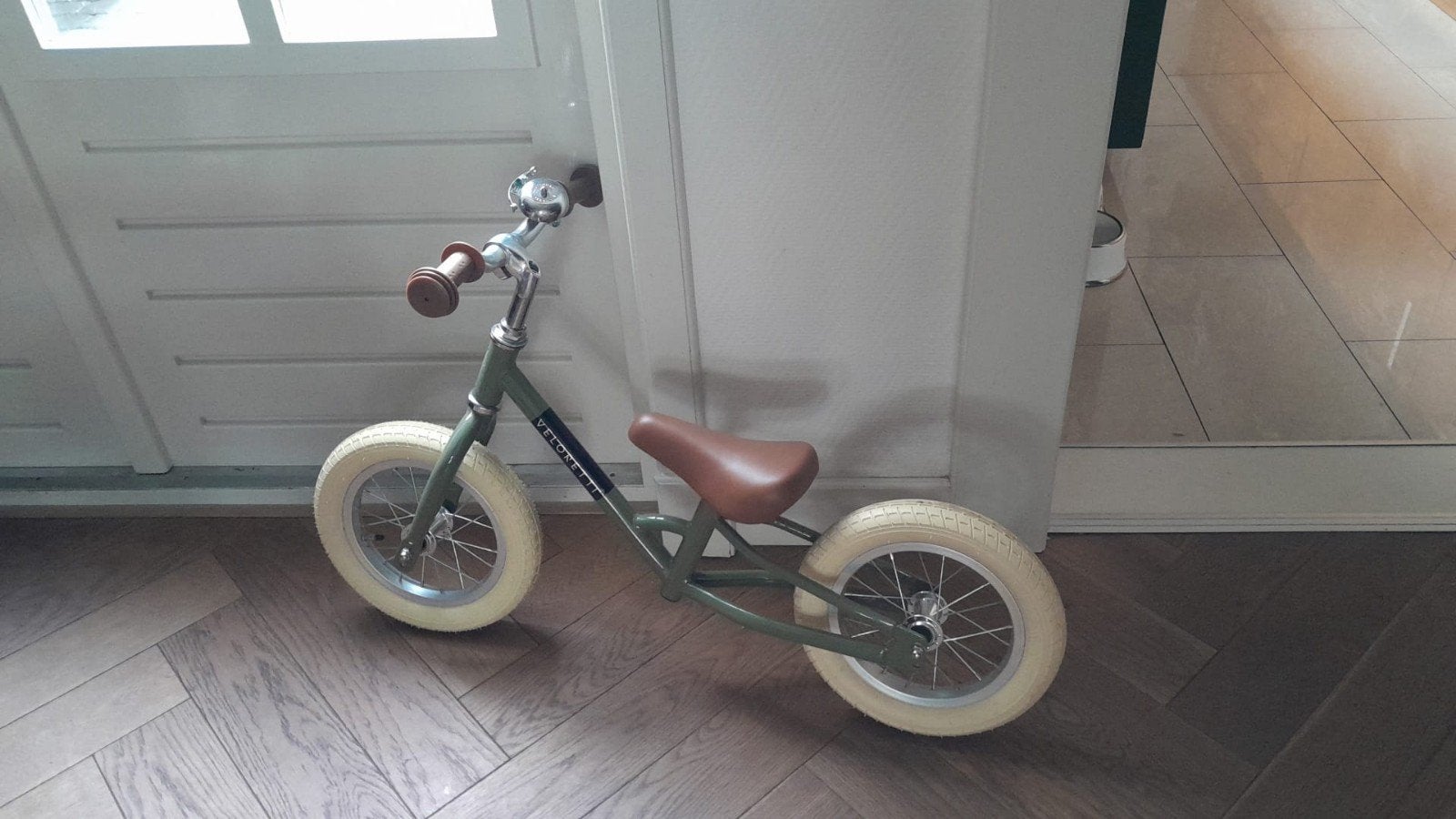 veloreti trybike, Ophalen, Zo goed als nieuw, Loopfiets