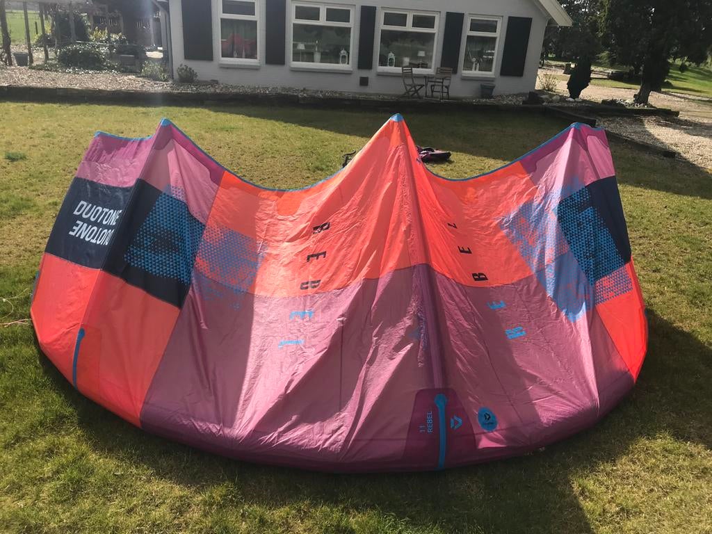 Topset! Duotone Rebel 11m 2019 & 9m 2021, Zeer Goede Staat, Geen board, Ophalen of Verzenden, Zo goed als nieuw, Kite