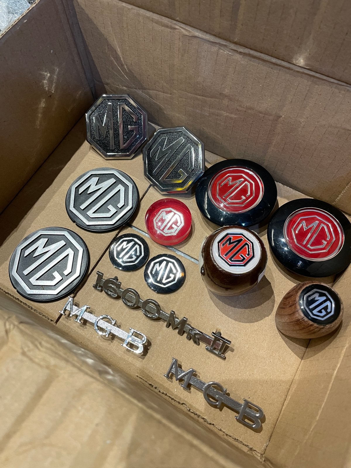 Diverse MG Emblemen en Onderdelen - Nieuw en Gebruikt, Ophalen of Verzenden, Zo goed als nieuw
