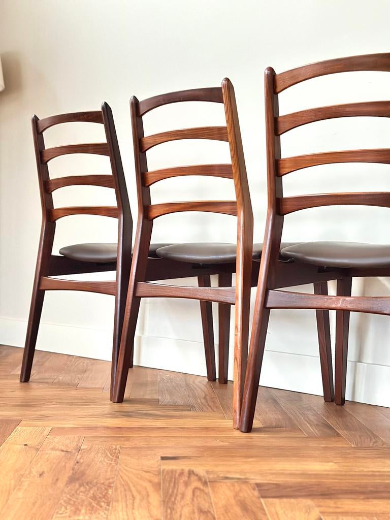 Vintage stoelen set 4 teak hout Deens jaren 50/60/70, Ophalen, Zo goed als nieuw, Bruin, Hout