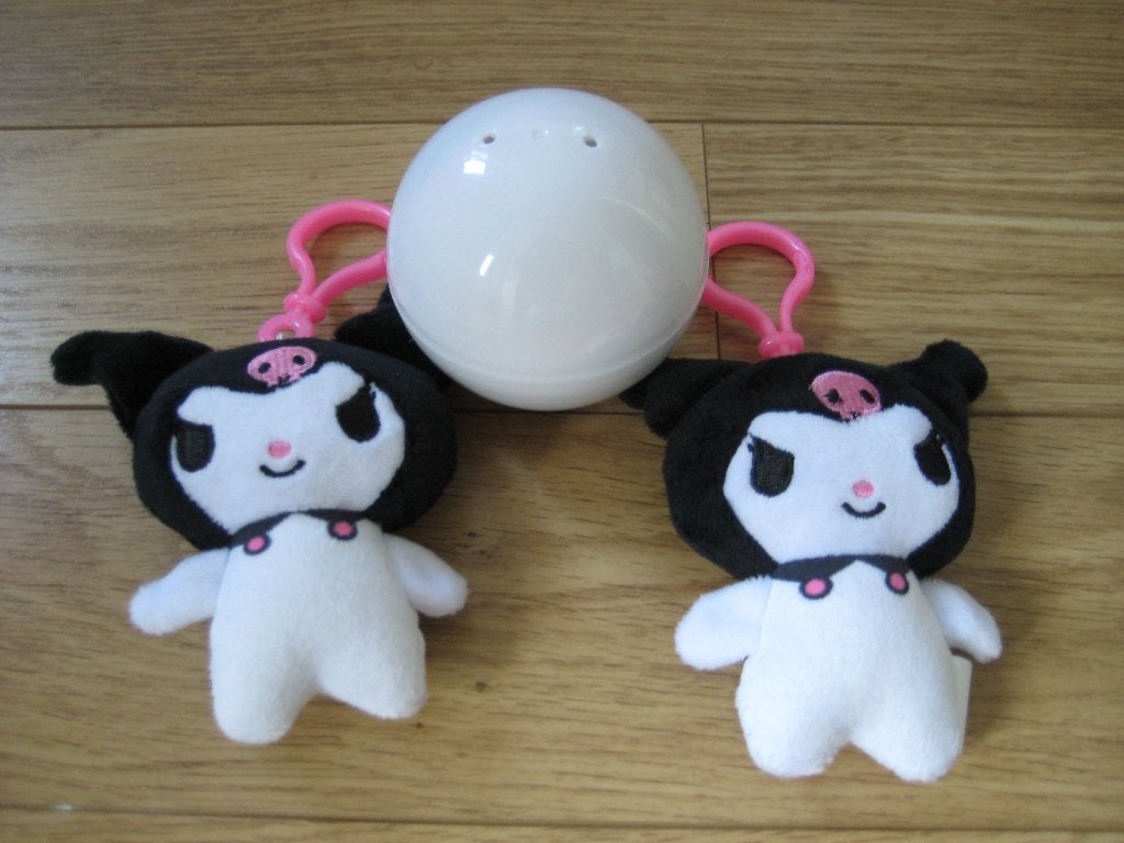 2 sleutelhangers + 1 poppetje van Kuromi Hello Kitty NIEUW, Ophalen of Verzenden, Nieuw