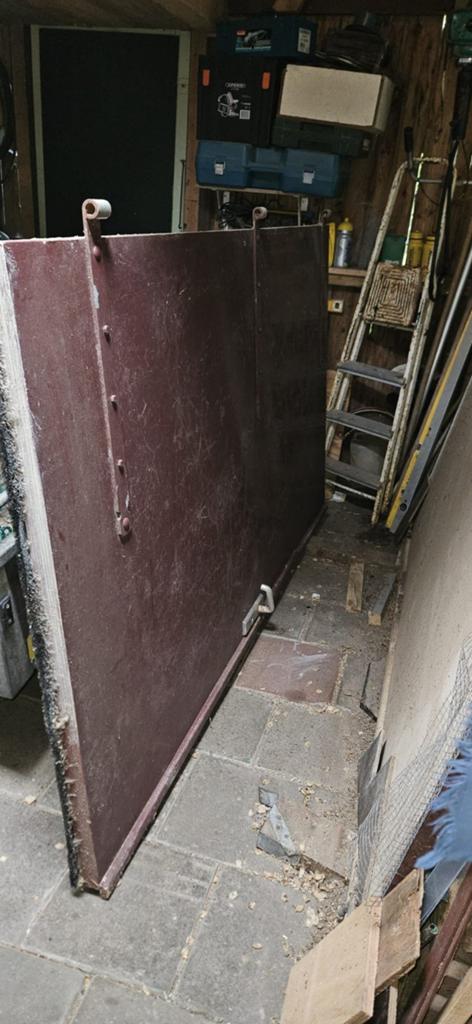Garagedeuren, Doe-het-zelf en Verbouw, Ophalen, Gebruikt, Garagedeur, Hout