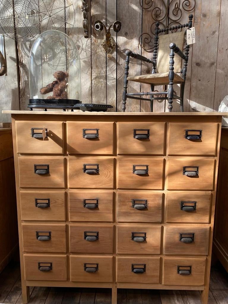 Stoere landelijke kast ladekast met tekstgreepjes, Huis en Inrichting, Kasten | Ladekasten, Ophalen, Gebruikt, 100 tot 150 cm