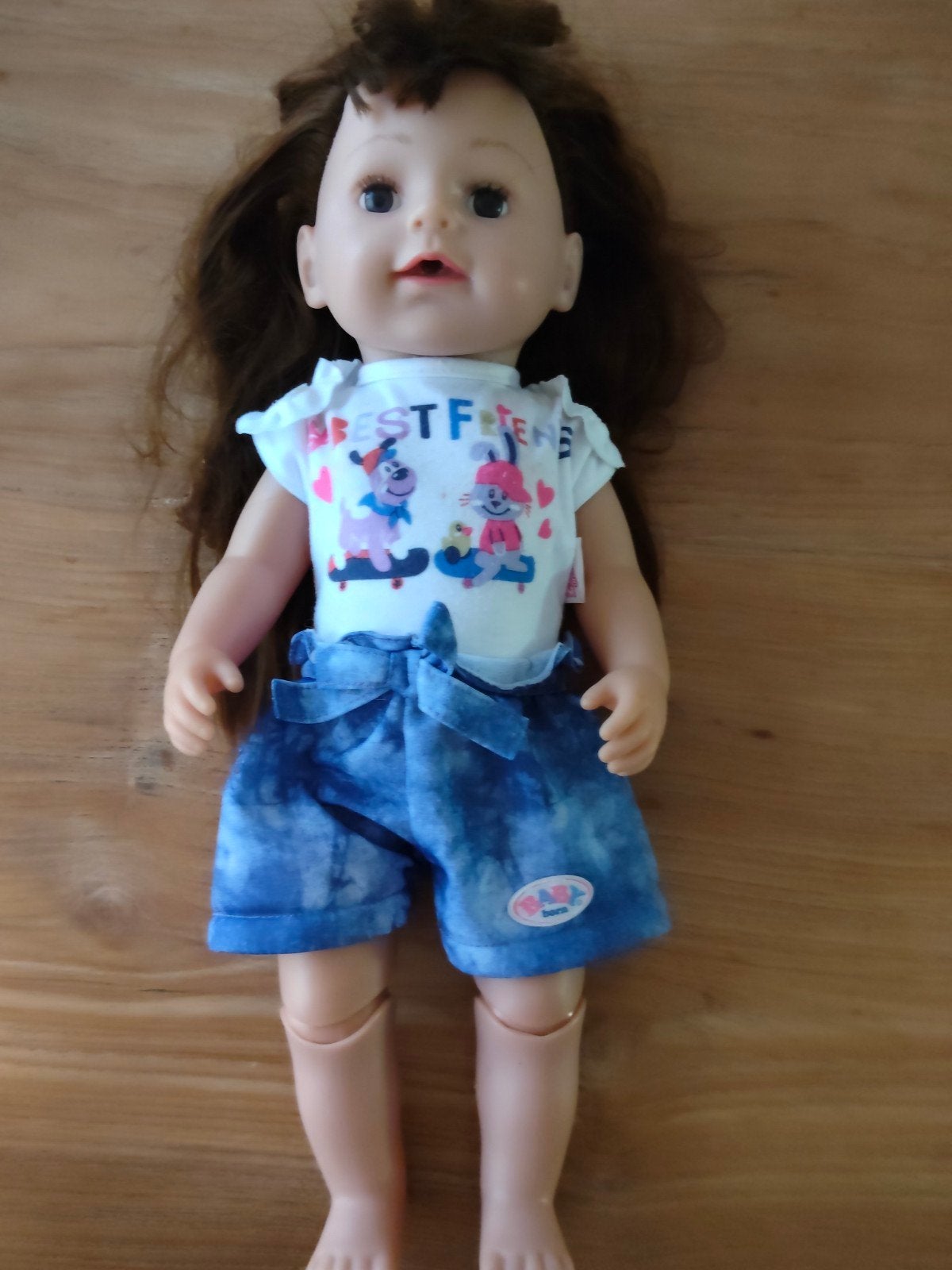 BABY born pop met bruin haar en kleding, Kinderen en Baby's, Speelgoed | Poppen, Ophalen of Verzenden, Gebruikt, Babypop