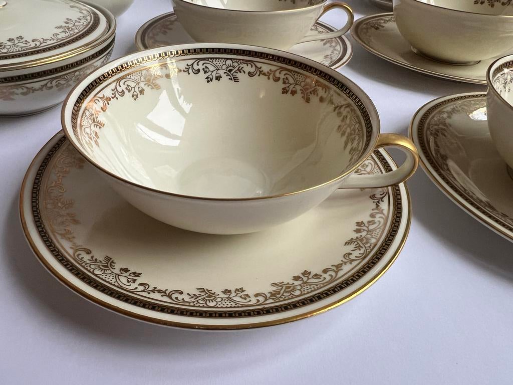 Compleet theeservies Heinrich Bavaria, gouddecor, Antiek en Kunst, Ophalen of Verzenden