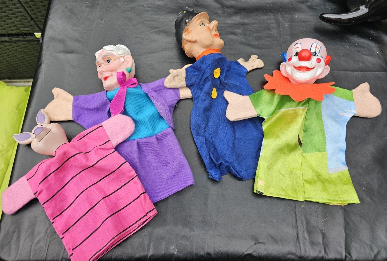 Set van 4 handpoppen: Oma, Agent, Clown en Varkentje, Ophalen of Verzenden, Gebruikt, Overige typen