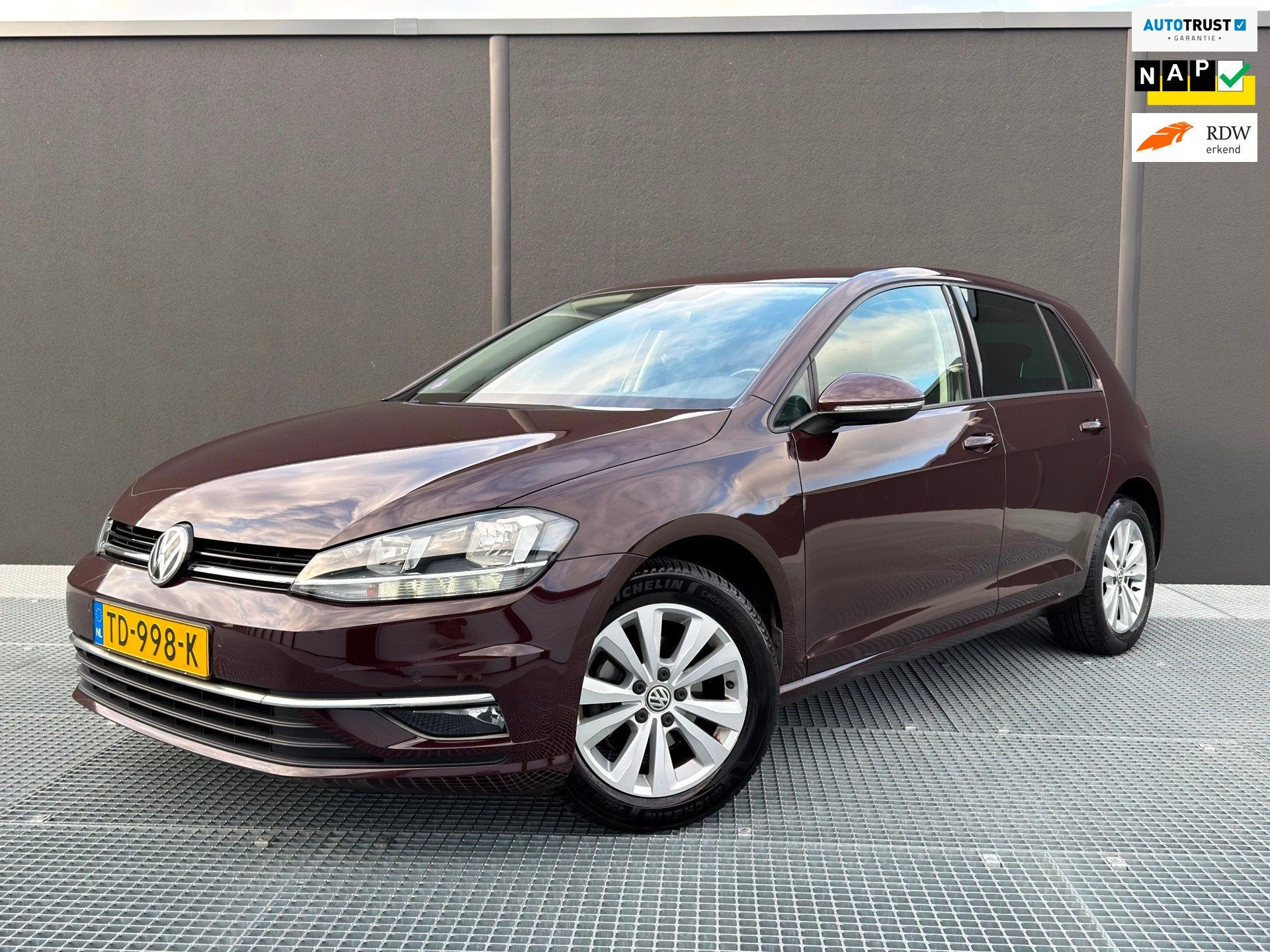 Volkswagen Golf 1.0 TSI Comfortline |CARPLAY | NAP | LED, Auto's, Stof, Gebruikt, Origineel Nederlands, Bedrijf