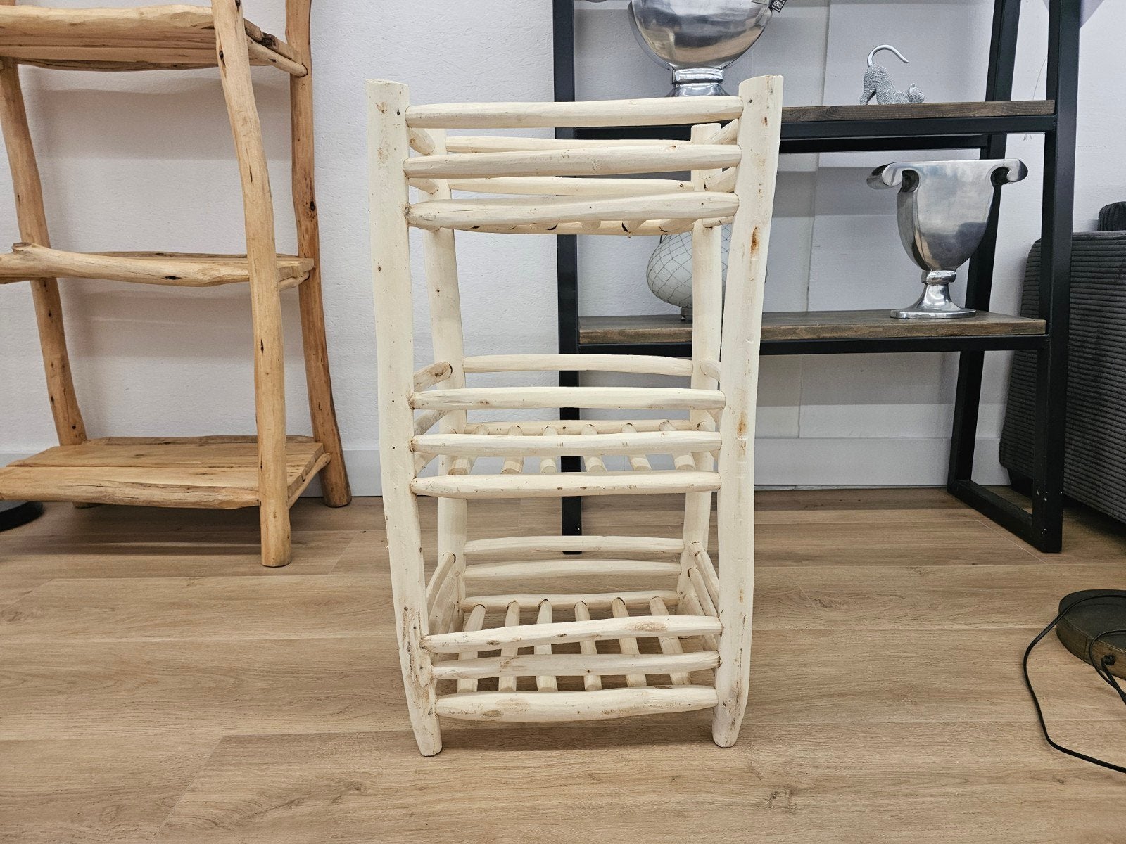 eucalyptus Etagere, Ophalen, Home Friesland, Zo goed als nieuw, Info@homefriesland.nl