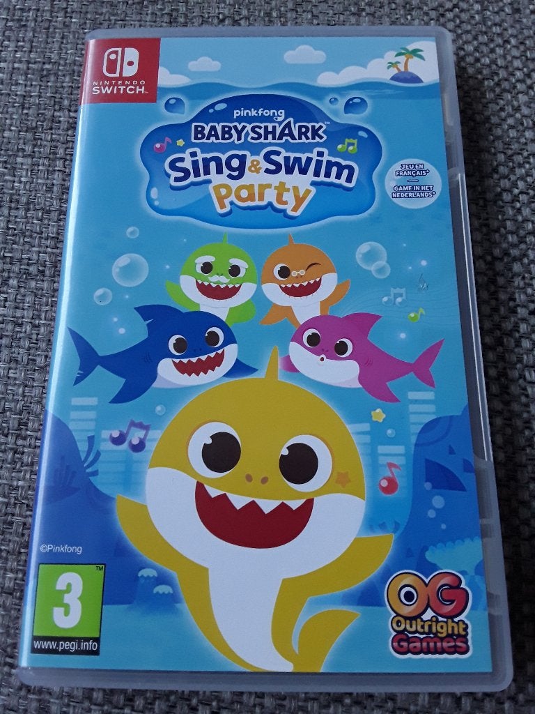 Nintendo Switch Game Baby Shark Sing & Swim Party, Muziek, Ophalen of Verzenden, Zo goed als nieuw, 3 spelers of meer