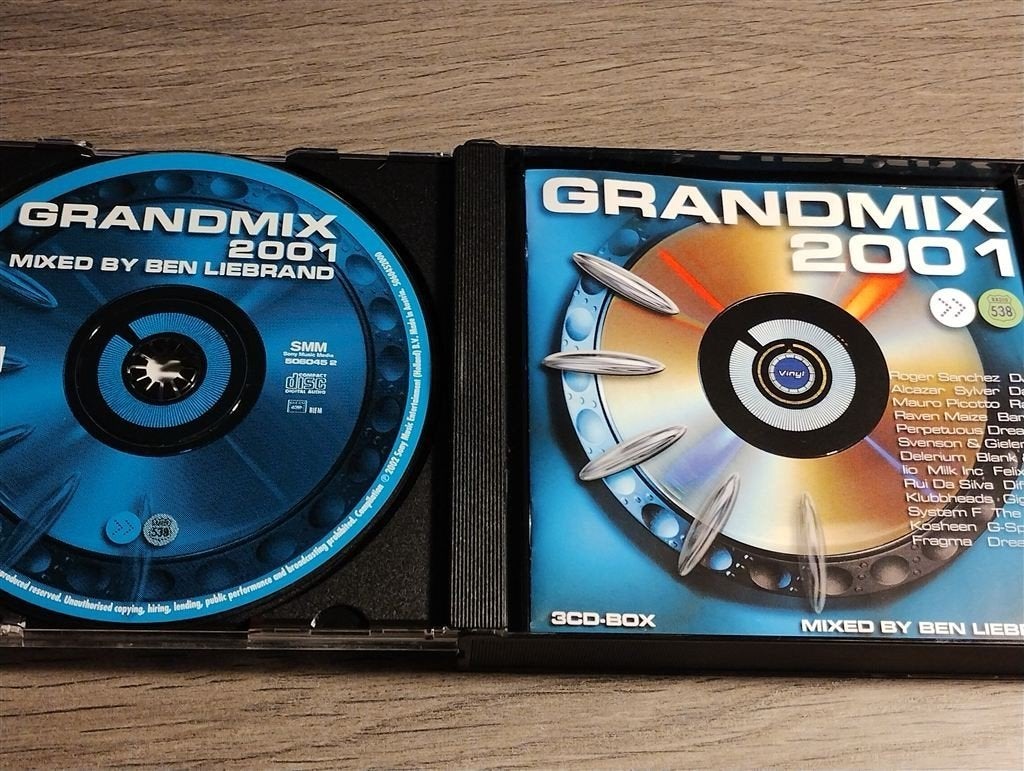 Ben Liebrand - Grandmix 2001 [3 CD], Cd's en Dvd's, Cd's | Dance en House, Ophalen of Verzenden, Zo goed als nieuw, Disco