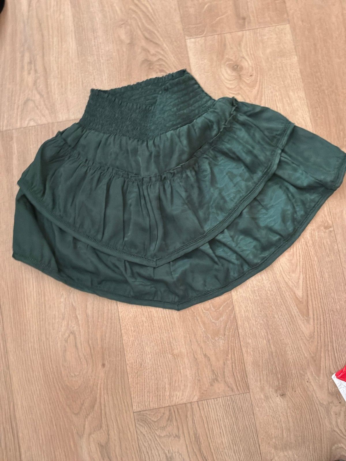 Donkergroene gelaagde rok met elastische taille maat 134/140, Ophalen of Verzenden, Zo goed als nieuw, Maat 34 (XS) of kleiner