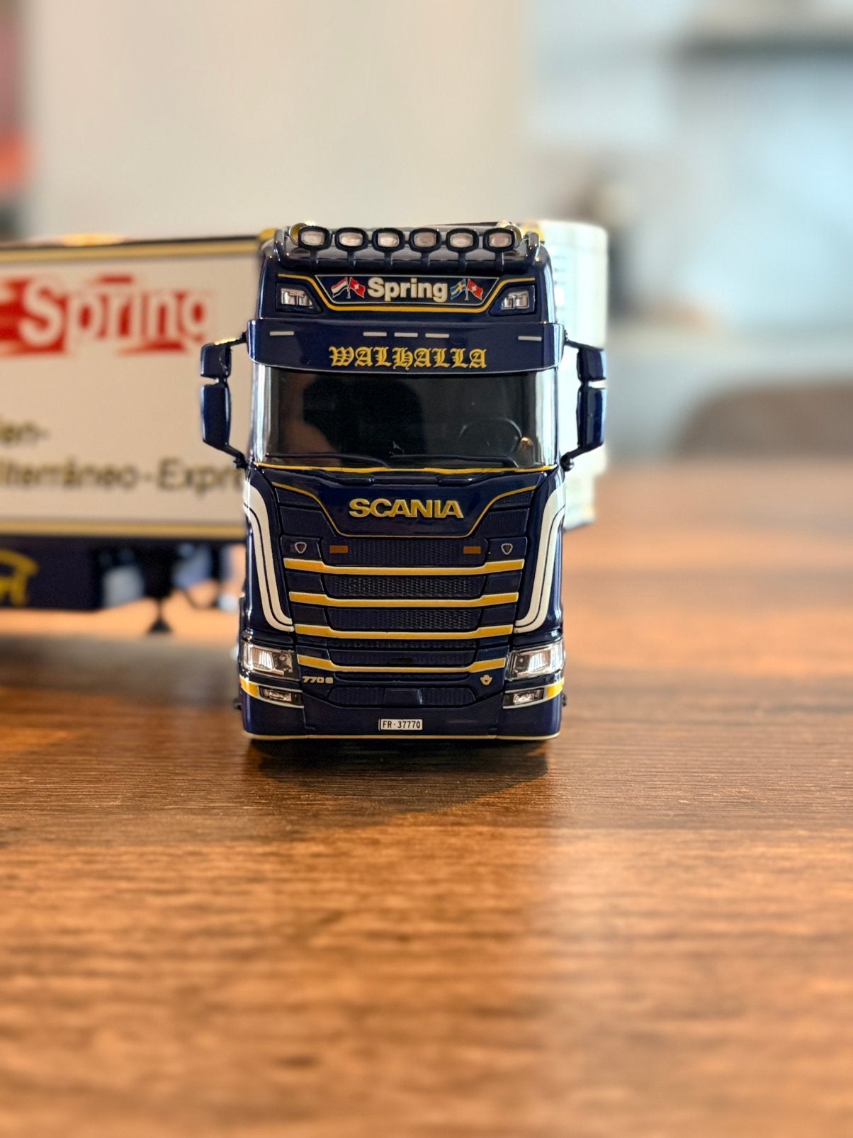 Tekno scania spring zwitserland, Ophalen of Verzenden, Zo goed als nieuw, Bus of Vrachtwagen, Tekno