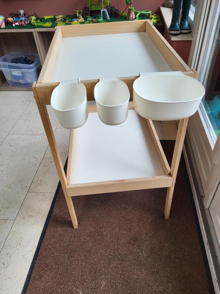 IKEA baby meubel: verzorgingstafel/speeltafel met bakjes, Ophalen, Gebruikt, Overige typen