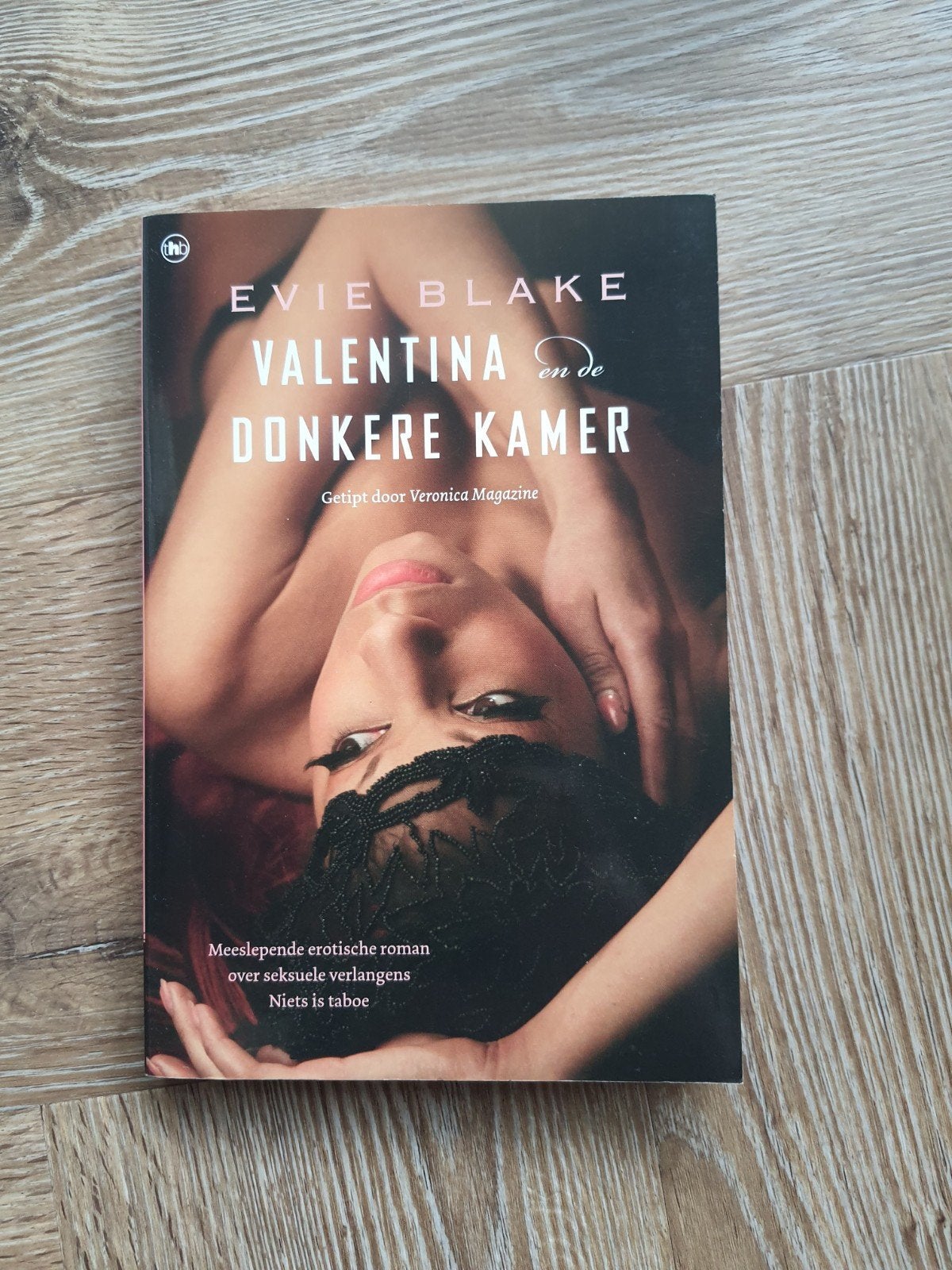 Zgan boek valentina en de donkere kamer, Ophalen, Zo goed als nieuw