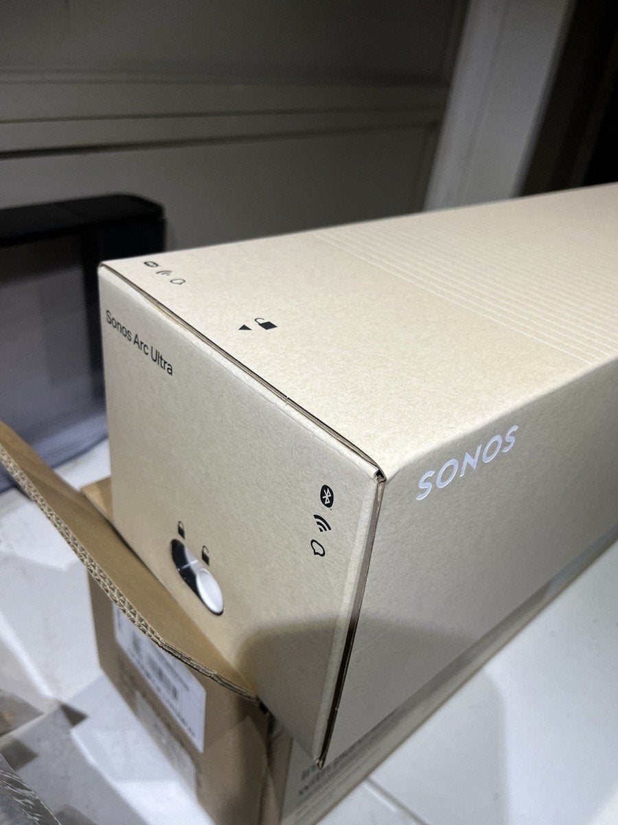 Foto 3 van Gezocht: Sonos Arc Ultra Zwart (ophalen/langsbrengen)