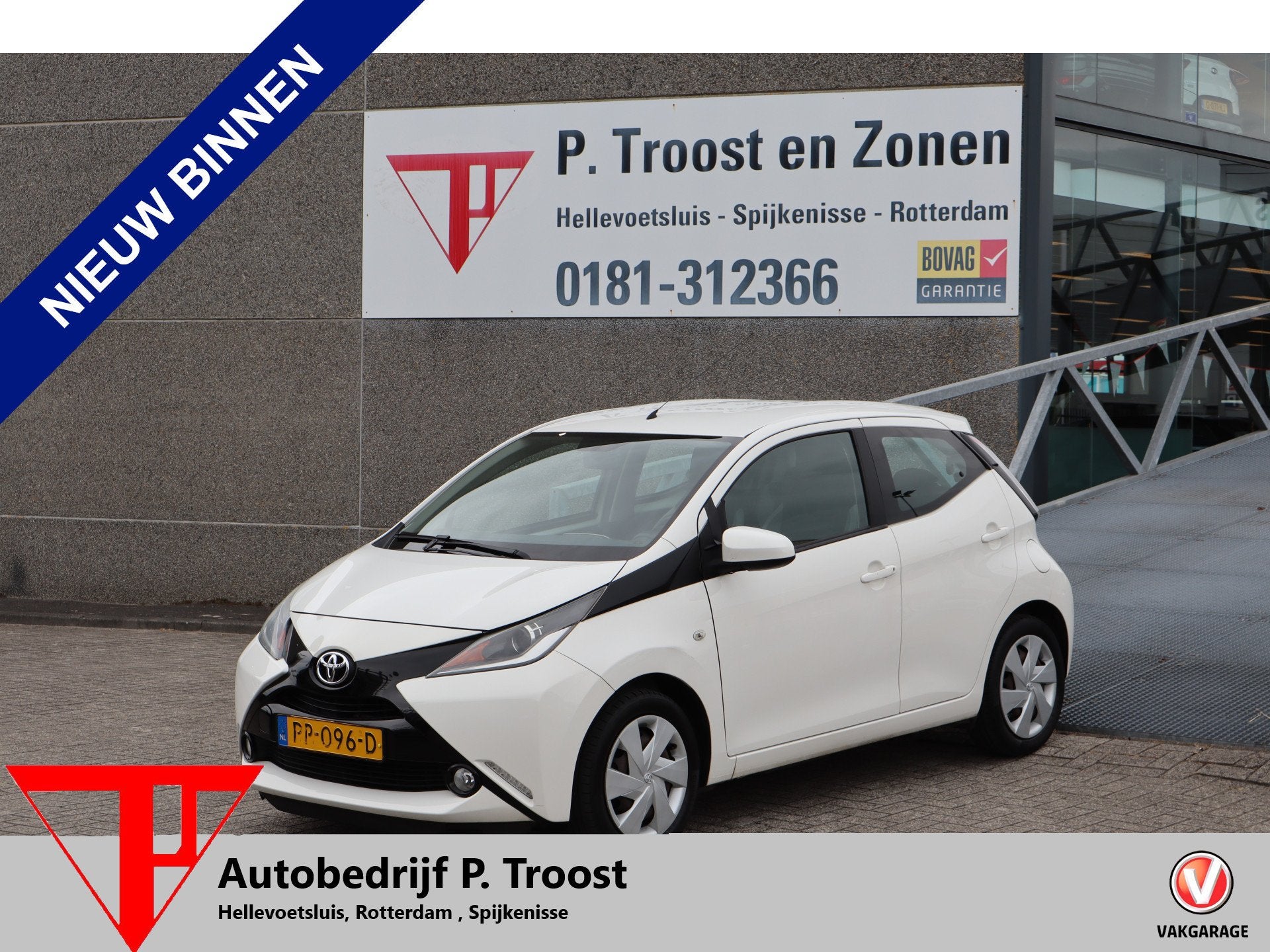 Toyota Aygo 1.0 VVT-i x-play Achteruitrijcamera/App connect/, Auto's, Toyota, Voorwielaandrijving, 12 maanden, Stof, Gebruikt