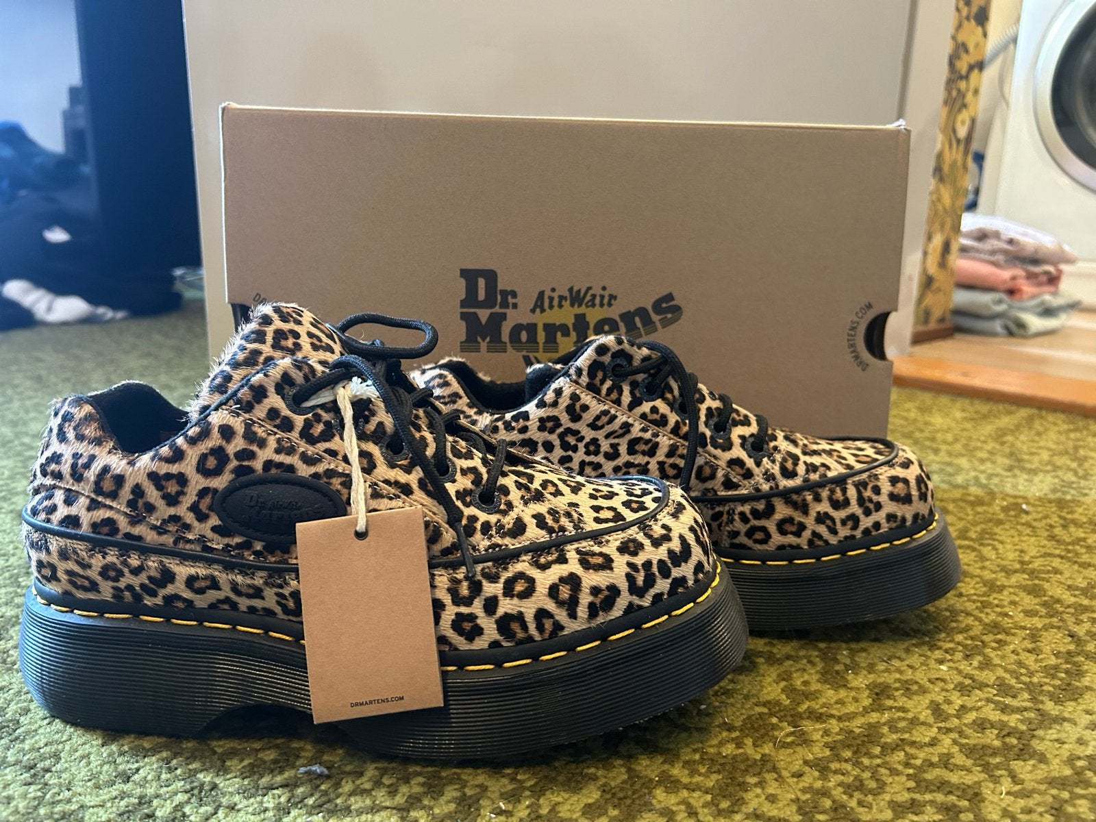 Dr. Martens Buzz 5I Leopard Print Plateauschoenen, Kleding | Dames, Ophalen of Verzenden, Nieuw, Overige kleuren, Schoenen met lage hakken
