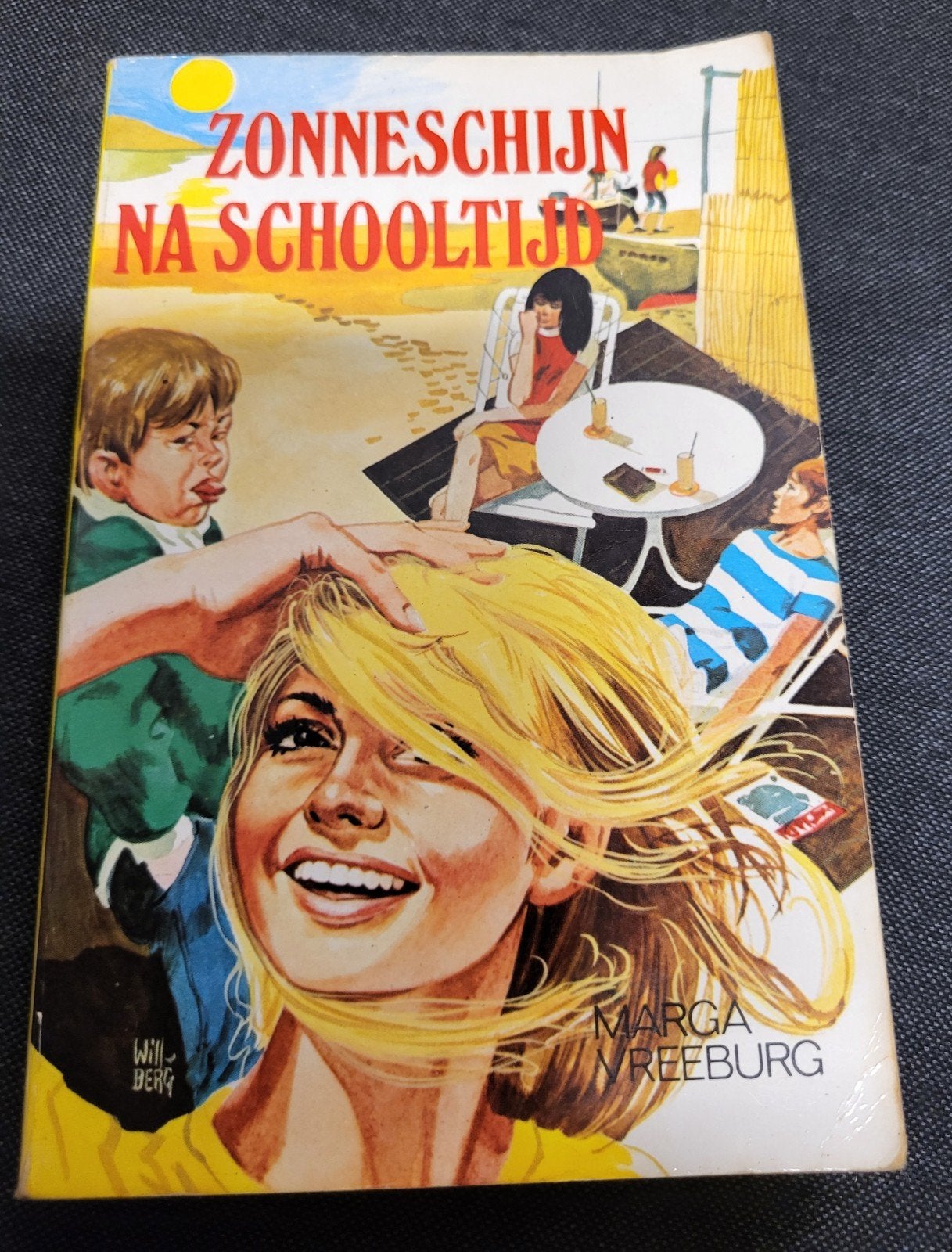 Marga Vreeburg  - Zonneschijn na schooltijd - Kluitman jeugd, Ophalen of Verzenden, Gelezen, Marga Vreeburg