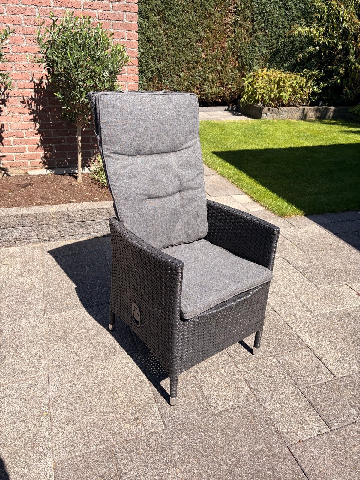 8 verstelbare tuinstoelen + 6 tuinkussens, Ophalen, Gebruikt, Wicker, Verstelbaar