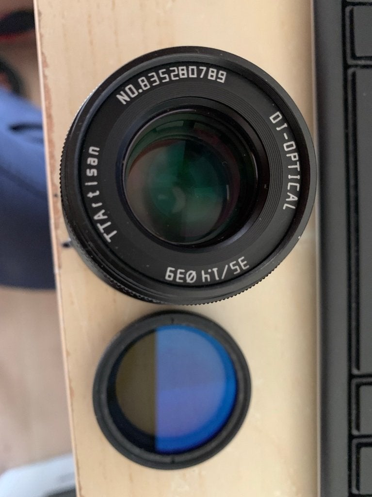 TTartisan 35mm f1.4 Sony E mount (manual) + varNDfilter-90eu, Ophalen, Zo goed als nieuw, Standaardlens